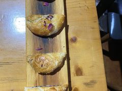 -蜗牛的家旅行主题云南菜餐厅.小酒馆(护国寺店)