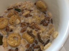 牛奶麦片-和润艺术酒店-自助早餐厅