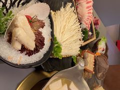 -湊湊火锅·茶憩(南京万象天地店)
