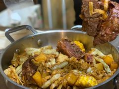 -内蒙焖面大盆骨餐馆(山大路店)