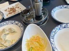 -东方饺子王(新阳路店)