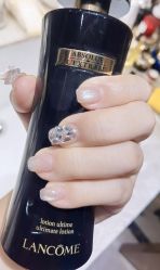 -UGIRL有个美甲