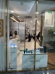 -八佰伴8008星级形象店