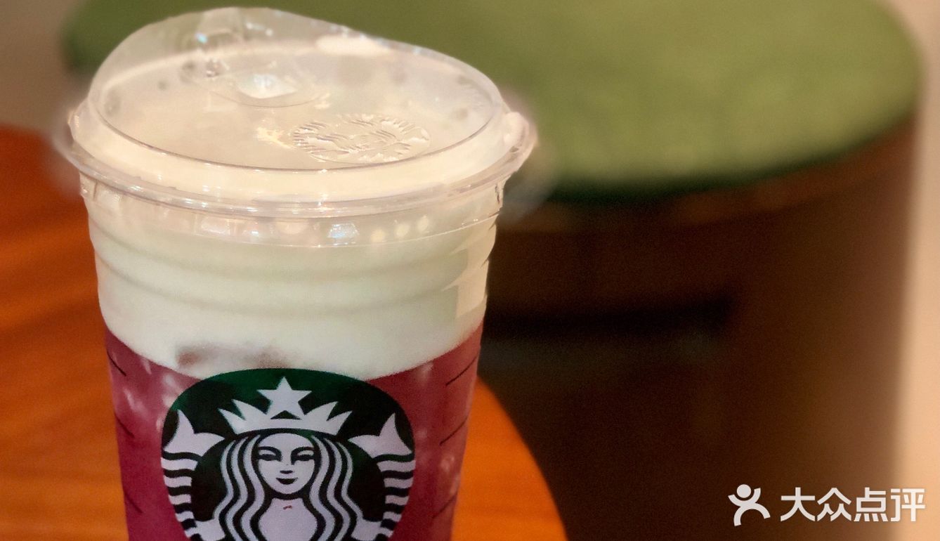 星巴克YYDS｜｜夏季饮品蛋糕大测评