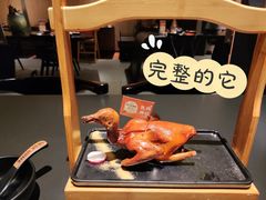 玻璃脆皮乳鸽-羽鸽集·乳鸽专门店·地道顺德菜(岭南站店)