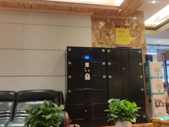 -汉宫汤泉汗蒸洗浴(五四广场店)