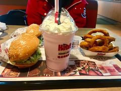 -The Habit Burger Grill 哈比特汉堡(复兴soho店)