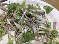 -溢心园香河肉饼总店