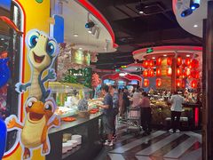 -四海一家自助餐(益田假日广场店)