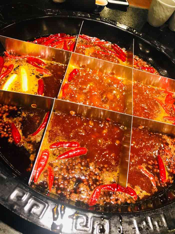 沐焰火锅(总店)-"总体:新店,各方面都还是可以,值得一试.