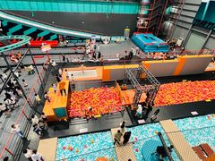 -极限PLAY运动娱乐新世界·团建派对潮玩休闲馆·室内蹦极高空游乐园