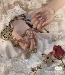 -Pink You美甲洗眉纹绣定制中心