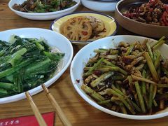 -老三样·美食研究中心(世贸路店)