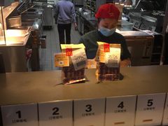 -麦当劳(中山大道中店)