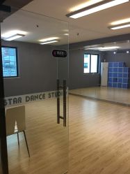 -STAR舞蹈工作室