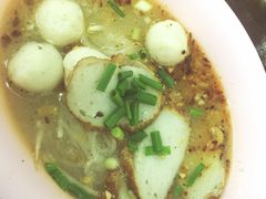 -榮泰米粉湯(Left Shop)