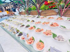 天鹅蛋-川骄海鲜自助(王府井奥莱UP TOWN店原世界之花店)