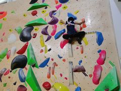 -问山MountQuest攀岩馆