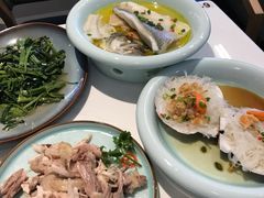 -港丽餐厅(高德置地店)