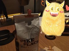 -星巴克臻选(上海合生汇1F店)