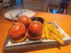 -翠贝卡&Mama Kelly Brunch Coffee(河西店)