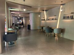 大堂-瑞幸咖啡(大都会东方广场店)