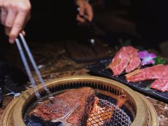 现切现烤-觅福里•熟成和牛餐厅