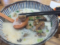 -鲜越鲜鱼粉(财富购物中心店)