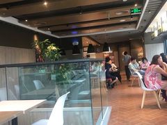 -肯德基(湾畔店)