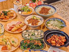 -巷仔内·台湾卤肉饭(七宝店)