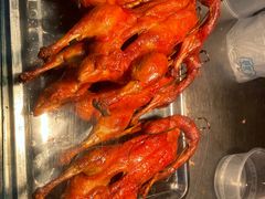 -上海枇杷烤鸭(燕丰商场店)