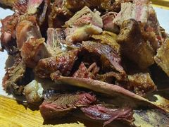 -东口码头·烧鸽子·鱼头泡饼·地方菜(金鹰悦城店)