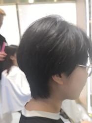 -一東造型烫发染发