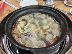 -濠轩阁特色生蚝火锅(水湾路店)