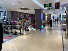 店内环境-王府井百货(中州中路店)