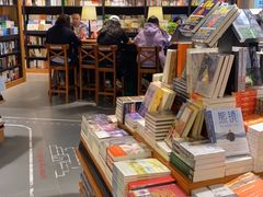 -西西弗书店&矢量咖啡(凯德晶萃广场店)