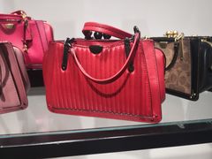 -COACH蔻驰(盛京奥特莱斯店)