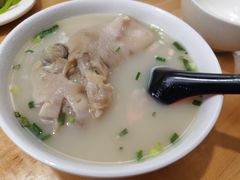-雷祖芳老妈蹄花店