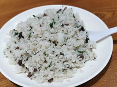 -怡妮新疆风味餐厅(东江湾路店)