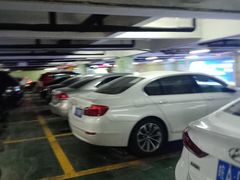 -印象城购物中心-停车场