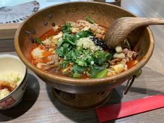 -成都你六姐·牛肉冒菜(上海环宇荟店)