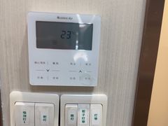 -登特口腔医院(鼓楼东街口店)
