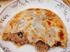 牛肉馅饼2个八宝粥2碗-小放牛炒菜馆(军校店)