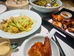 -荷花亭·湖北融合菜(中商广场店)