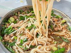 -正宗杨记普洱酸醋米线(总店)