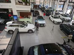 -上海星瀚奔驰4S店(红柳路店)