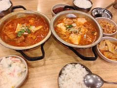 猪颈肉泡菜汤-金北顺大锅家(신사본점)