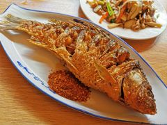 纳西烤鱼-心园餐厅·地道传统云南菜·三十年老店