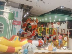 -利奥梦幻主题乐园(爱琴海购物公园店)