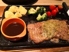 -必胜客(欧亚卖场店)